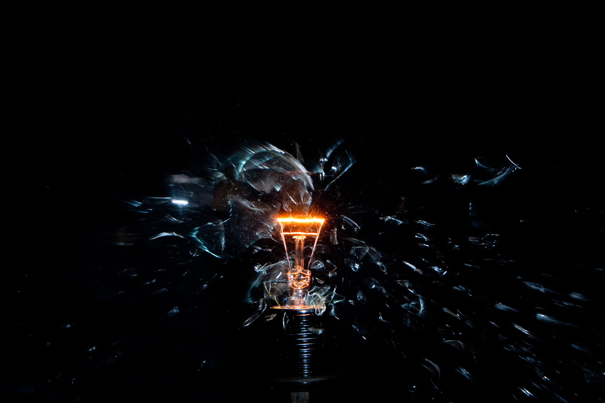 Bursting Lightbulb (12)